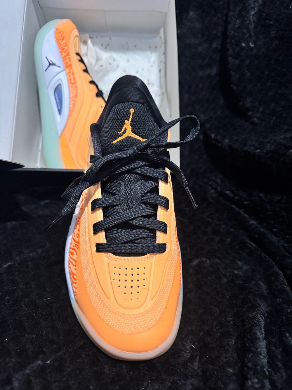 Zion 4 PF Women’s/Mens Basketball Shoes - Peach Cream / Orange / Black